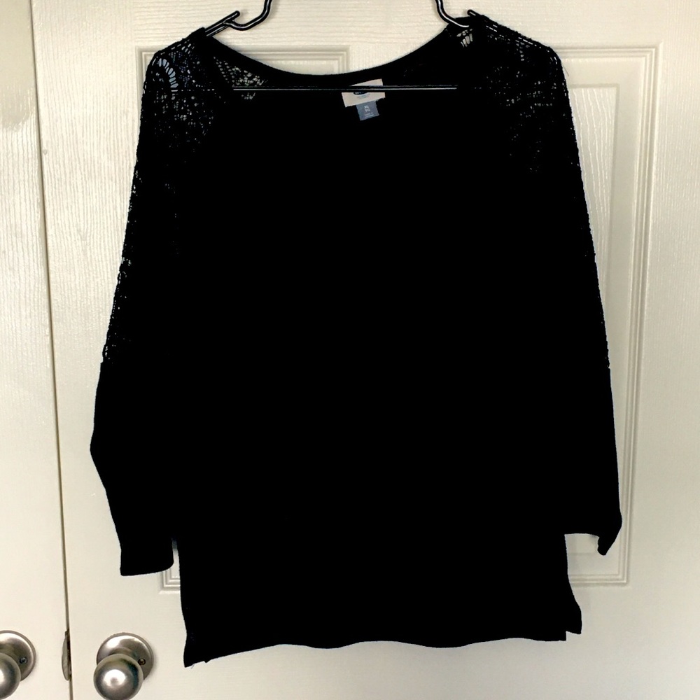 Black tee with lace sleeve details